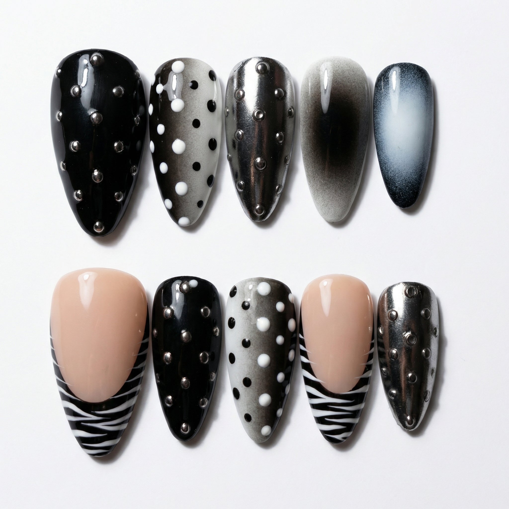 Mono Studs